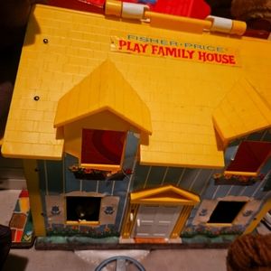 COPY - VINTAGE Fisher Price Play Family House 1969